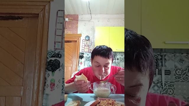 Приятного аппетита 😋 смотреть онлайн