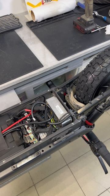 Ninebot Max G3 точить или клеить #электросамокат #escooter #ninebot #segway смотреть онлайн