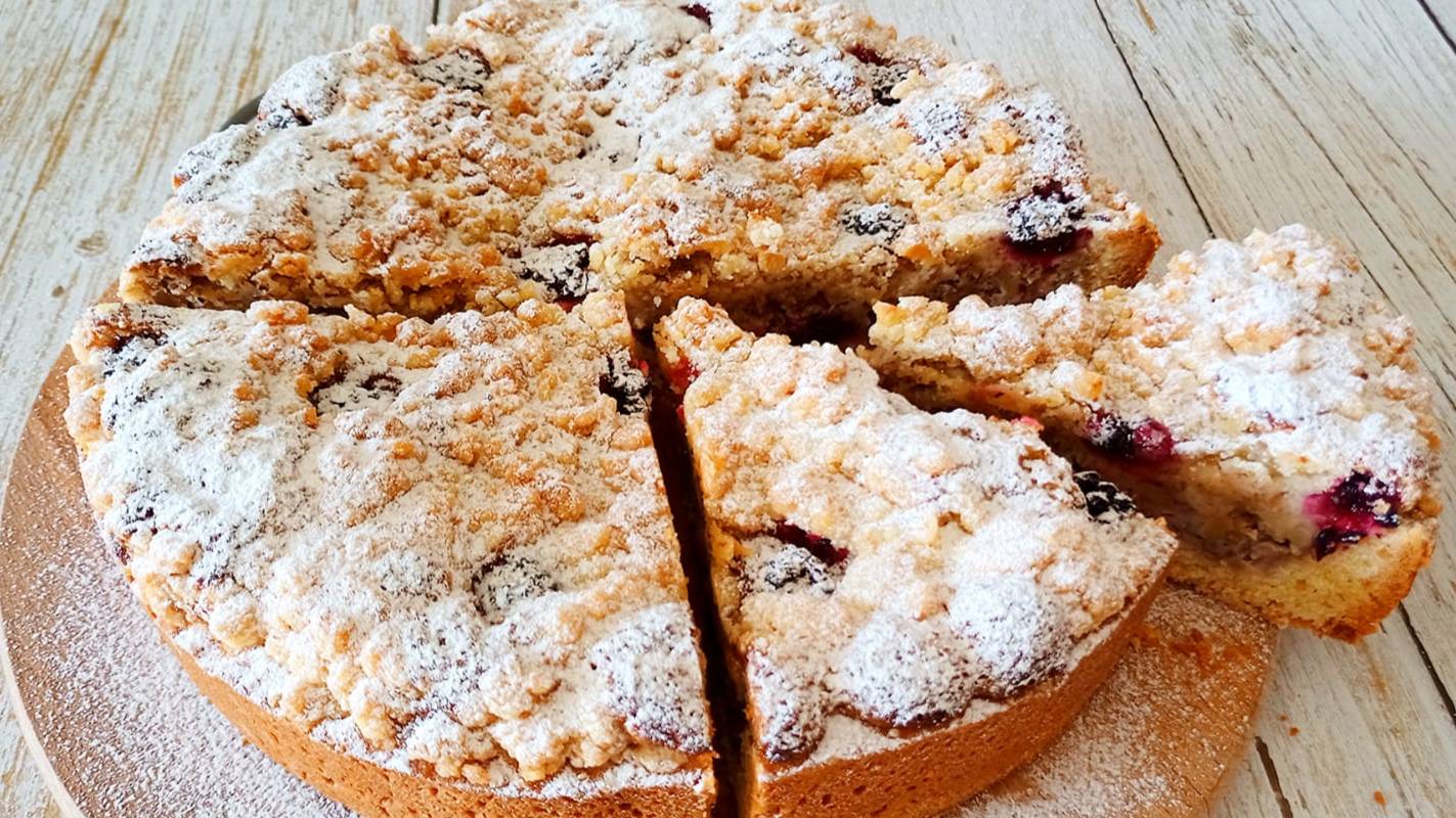 Заливной Пирог с ежевикой. Рецепт песочного теста с начинкой! смотреть онлайн