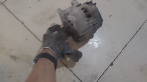 Рено Каптюр, Renault Kaptur, снимаю генератор без снятия бампера