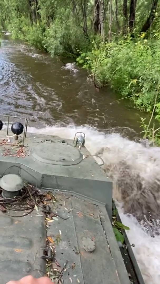 МТЛБ ВМЕСТО КАТЕРА