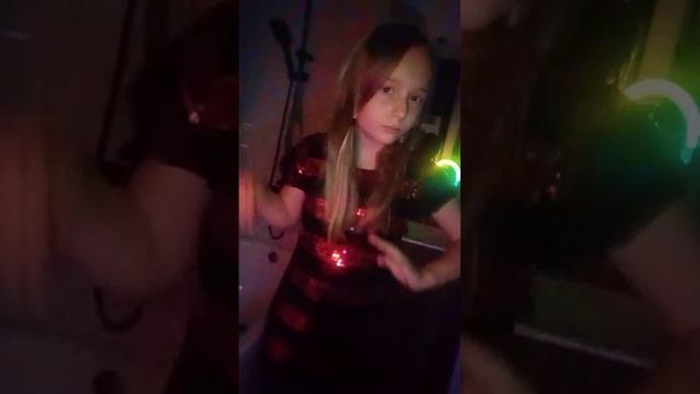 прихорашиваюсь смотреть онлайн