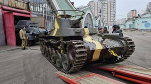 Затаскивание японского среднего танка Тип 97 Чи-Ха на выставку "Моторы Войны", 8 февраля 2025