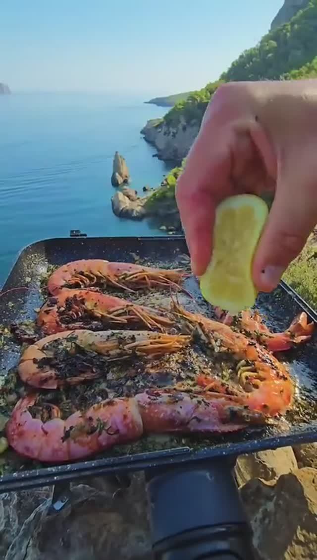 Стейк🥩 или креветки🦐 Что выберете смотреть онлайн