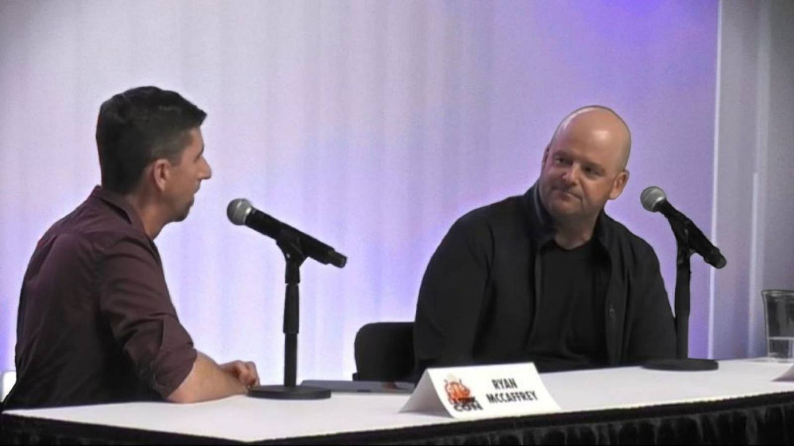 Интервью с Дэном Хаузером на LA Comic Con 2025 на Русском смотреть онлайн