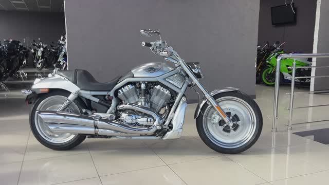 Harley-Davidson V-ROD 1130. 2003г.Пробег 18 494 км.+79182903333 смотреть онлайн