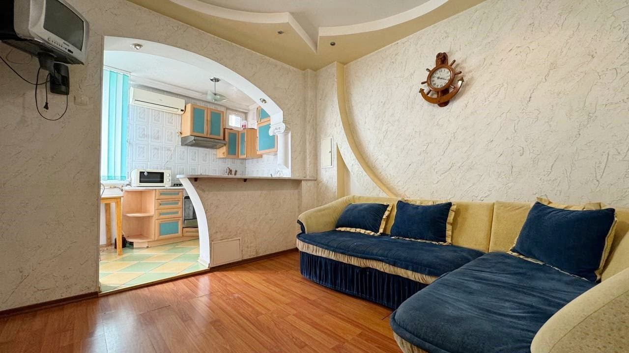 Обзор 2- комнатной квартиры на продажу в Ялте ул. Крупской смотреть онлайн