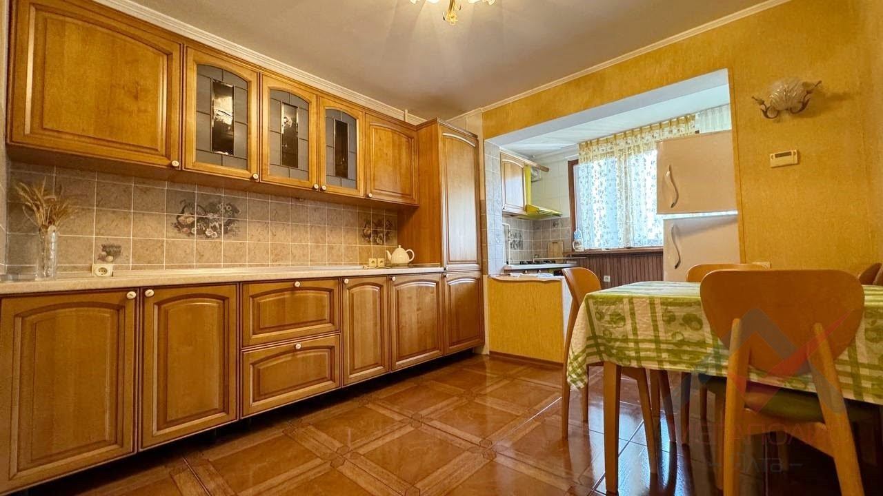 Обзор 2- комнатной квартиры на продажу в центре Ялты смотреть онлайн