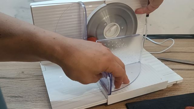 слайсер ломтерез atvel EasyCut SR1 копчёная колбаса смотреть онлайн