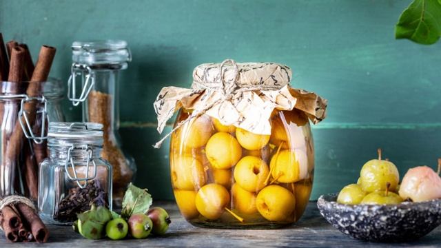 Моченые яблоки в банках на зиму смотреть онлайн