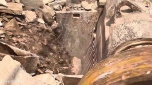 Строительство, дробление щебёнки