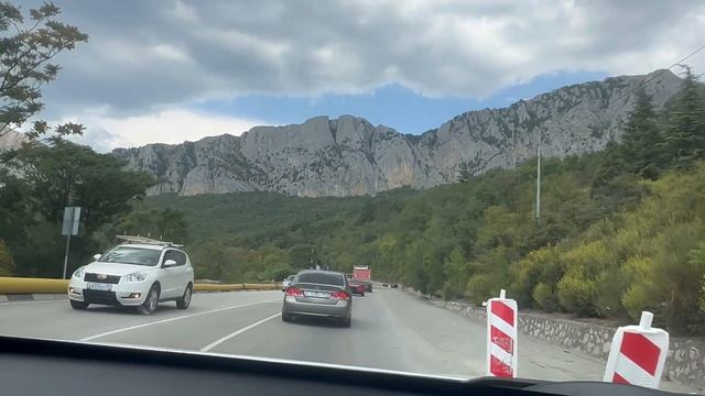 Горы. Крым. Севастополь