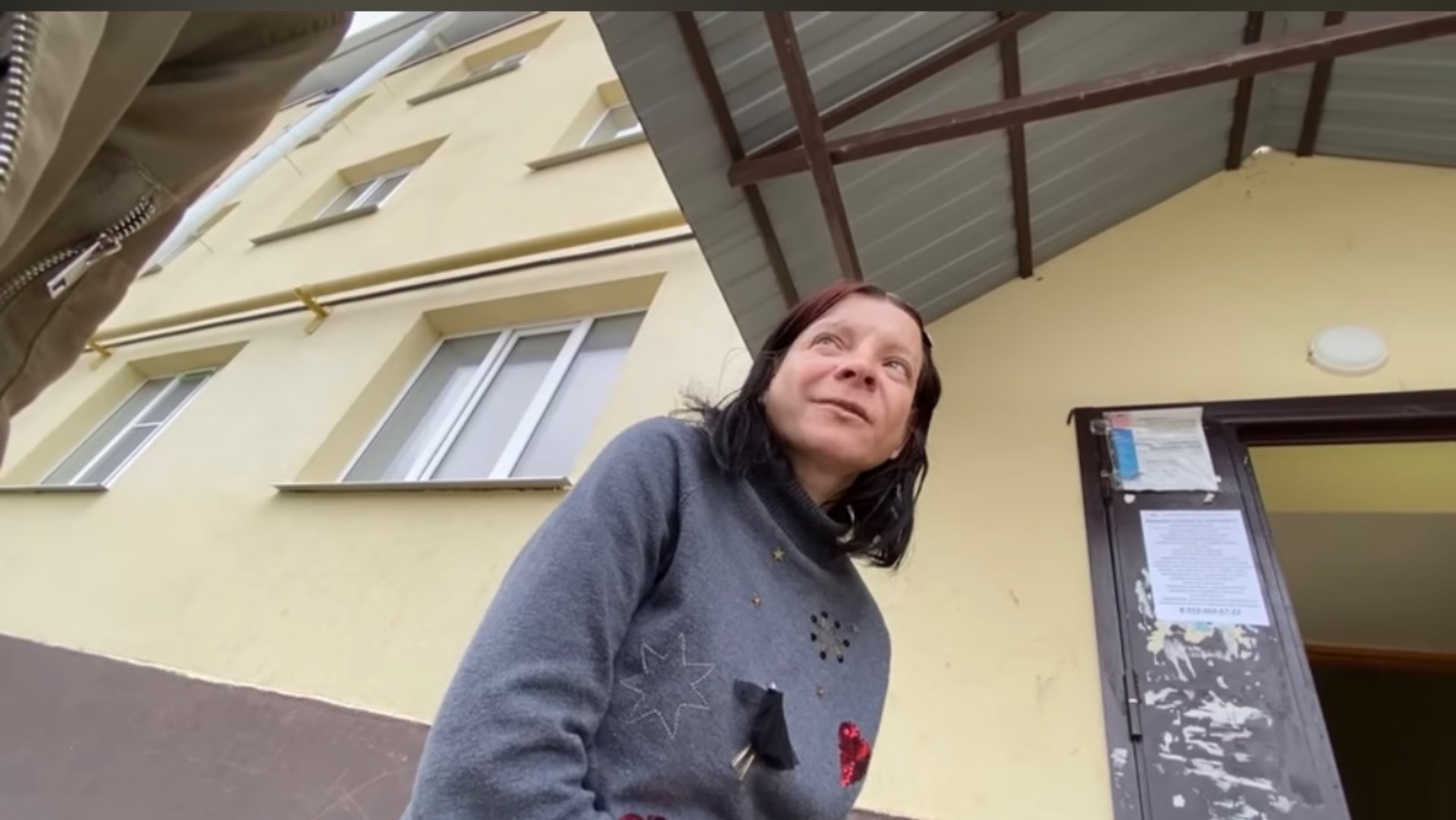 Вася на сене. Таня готовится к свадьбе смотреть онлайн