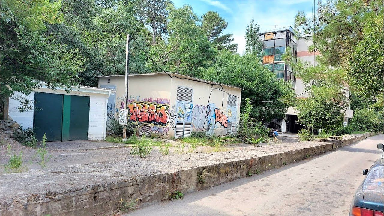 Обзор земельного участка 5.5 соток на продажу в Ялте ул. Суворовская смотреть онлайн