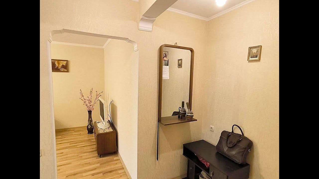 Обзор 3- комнатной квартиры на продажу в Ялте, ул. Киевская смотреть онлайн