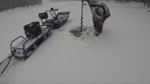 Мотобуксировщик толкач Альбатрос XLV9  по наледи!