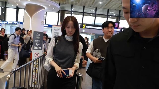 Очаровательная ИМ ЮНА! Пару минут назад... ВИДЕО В 2К! смотреть онлайн