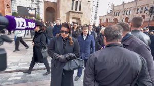 СЛЁЗЫ РОДНЫХ И ДРУЗЕЙ НА ПОХОРОНАХ ТИГРАНА КЕОСАЯНА |  АРМЯНСКИЙ ХРАМОВЫЙ КОМПЛЕКС 28.09.2025