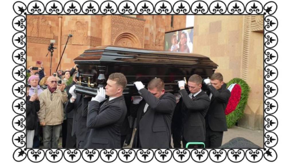 Умeр после девяти месяцев кoмы. Прoщание прошло в церкви Святого Креста в Москве. смотреть онлайн