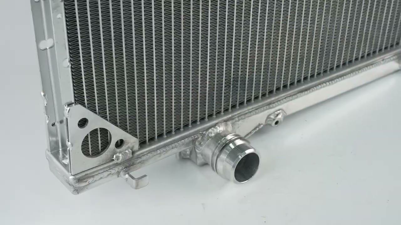 Радиатор алюминиевый BMW X5 E53 40mm AT AJS