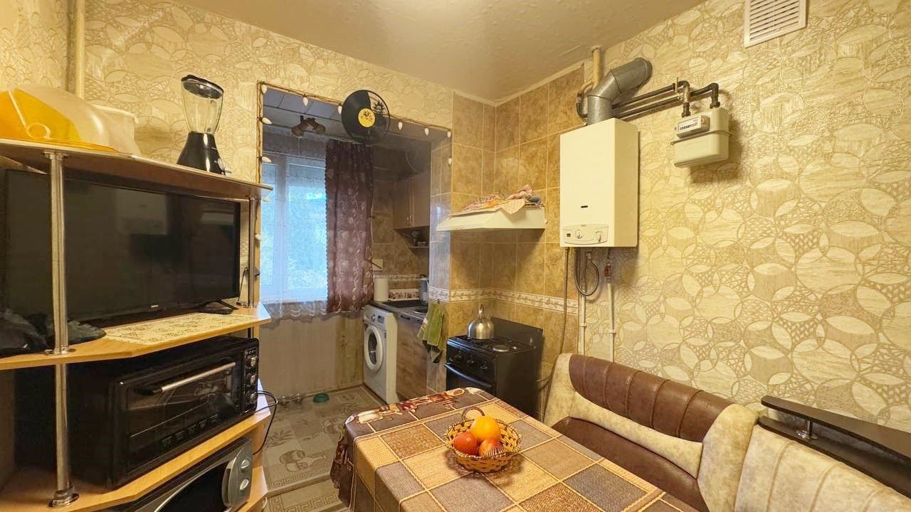 Обзор 2-комнатной квартиры в Ялте, ул. Чернова смотреть онлайн