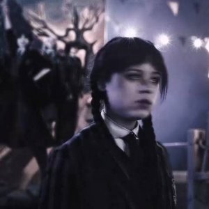 уэнсдей Эдит