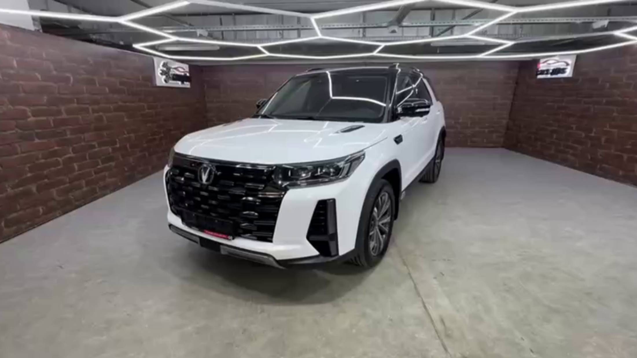 В наличии Changan CS 95 смотреть онлайн