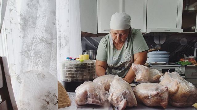 А свиньям пофигу мороз,еще не просыпались/срубили капусту / семь голов зарубила/ смотреть онлайн