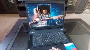 RoverBook Voyager W700 17" для гаража.mp4