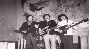 Фото и популярные дворовые песни из 70 годов Исп. Сергей Орлов-