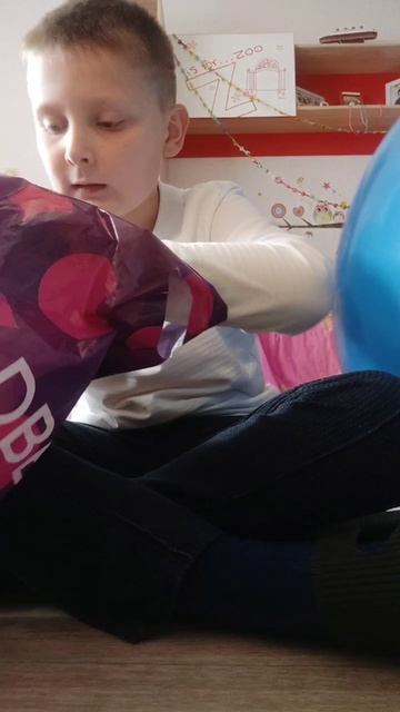 то что я купил на школьной ярморке А С М Р смотреть онлайн