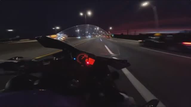 Suzuki GSX-R1000 / Z8phyr / "Wistful Memory" смотреть онлайн