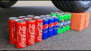 Машина давит предметы колесом! Эксперименты с колесом! Давим Fanta! Залипалка ASMR