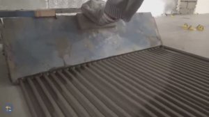 Как укладывать плитку на пол новичку