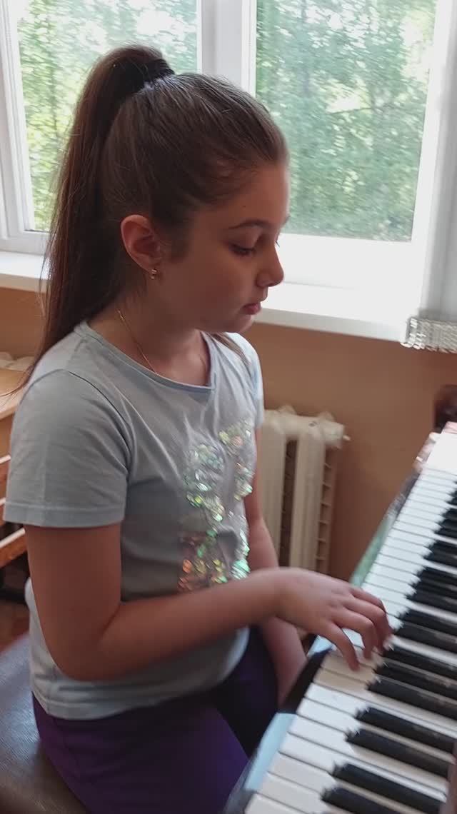 Ре мажор гамма Асмарян Ева 1кл. 2023.05.16