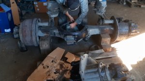 VOLVO VNL задний редуктор Поставили новые тормоза