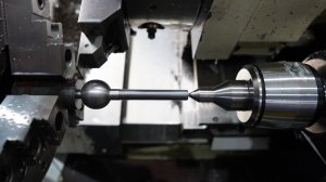 Болт со сферической головой за один установ.