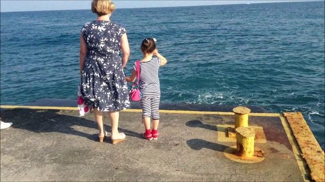 Поездка в Ялту ч2 смотреть онлайн