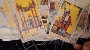 ТАРО РАСКЛАД\ ЧТО УЖЕ СХОДИТ НА НЕТ