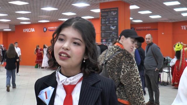 "Жизнь столицы". "Мисс и Миссис Свобода". смотреть онлайн