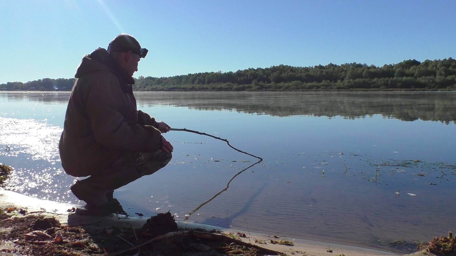 Рыбак ловил рыбу А ПОЙМАЛ НЕ ТОЛЬКО РЫБУ! Рыбалка на Оке город МУРОМ! смотреть онлайн
