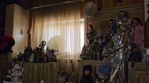 ПЧЕЛЫ НА МЁД, А МУХИ НА...