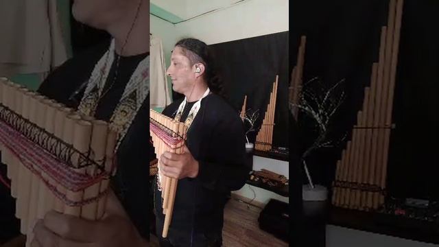 Romeo Nativos Music