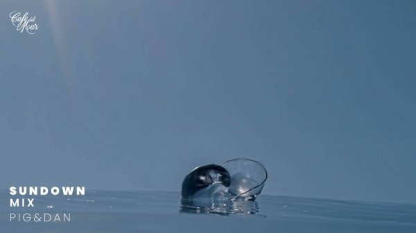 Cafe del Mar Sundown Mix Vol.1 by Pig&Dan