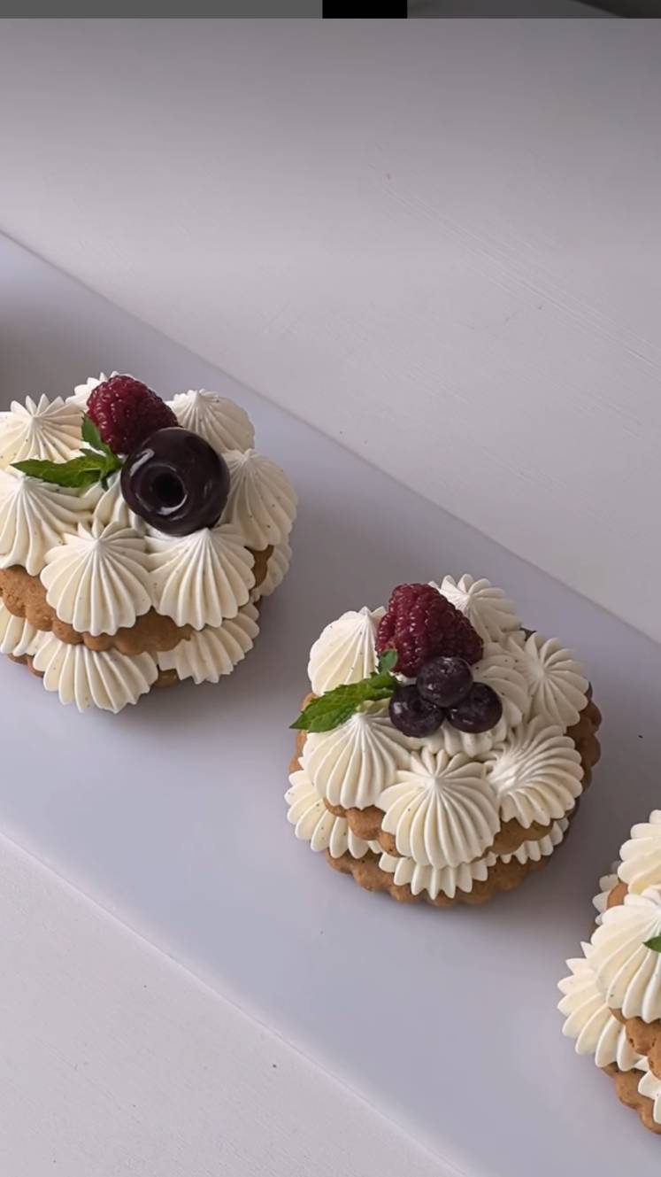 РЕЦЕПТ крема и начинки под заморозку смотреть онлайн