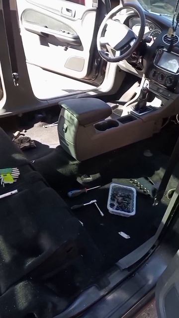 Вибро и шумоизоляция пола форд фокус 2, Летний гараж