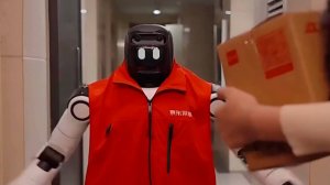 Гуманоидные роботы стали работать в доставке в Китае