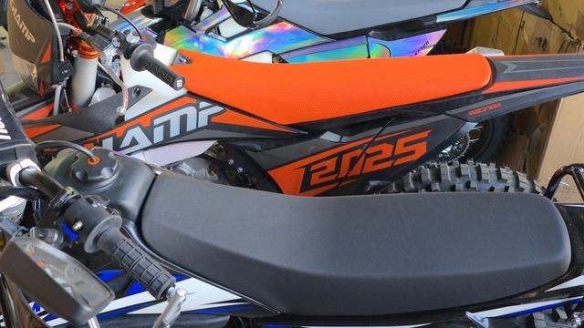 Поздравляем, Champ 2T т:89612934363 с 10.00 до 20.00 смотреть онлайн