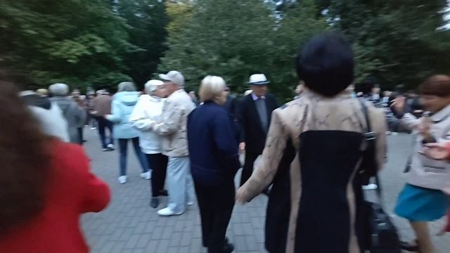 27.09.25г... "Её Случайно Надо Встретить"... смотреть онлайн