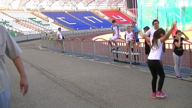 ПАПА МАМА Я СПОРТИВНАЯ СЕМЬЯ смотреть онлайн